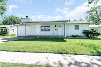 2460 S Bennett Ave, Wichita, KS 67217