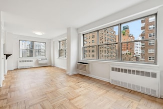 300 E 71st St Unit 9G, New York, NY 10021