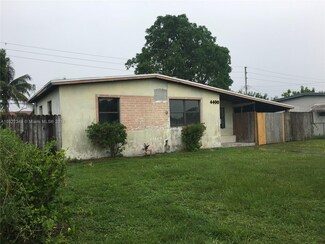 4400 SW 40th St, West Park, FL 33023