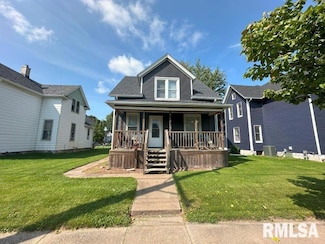 510 S Clark St, Davenport, IA 52802