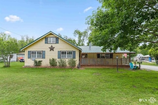 607 Park St, Burkburnett, TX 76354