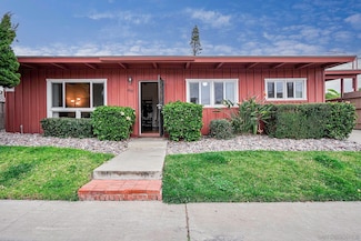 4827 Bayard St, San Diego, CA 92109