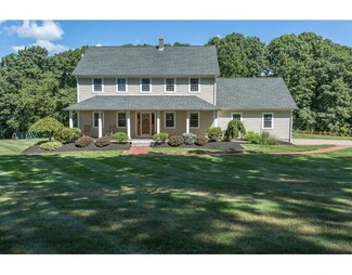 71 Ragged Hill Rd, West Brookfield, MA 01585