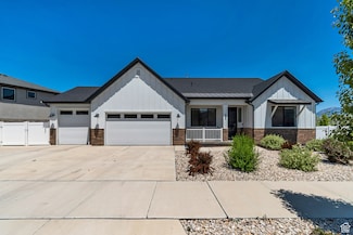 992 W Emily Francis Cir, South Jordan, UT 84095