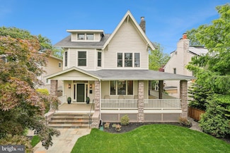 5115 42nd St NW, Washington, DC 20016
