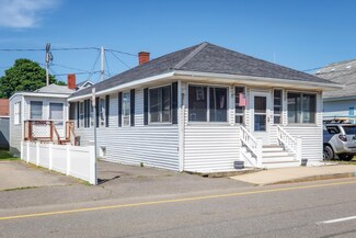 12 Highland Ave, Hampton, NH 03842
