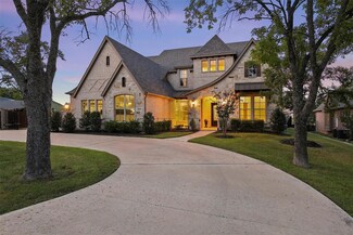 320 W Highland St, Southlake, TX 76092