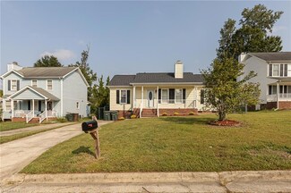 5 Mandela Ct, Greensboro, NC 27401