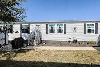 261 Taffy Ln Unit 602, Muskegon, MI 49442