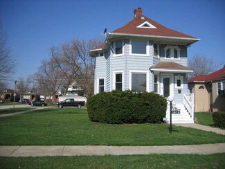 1618 S 8th Ave, Maywood, IL 60153