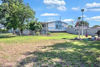 3800 S Helen Ave, Monahans, TX 79756