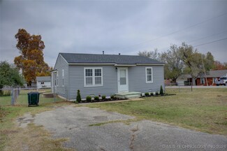 301 W 39th St, Sand Springs, OK 74063