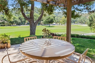 4119 Oak Island Ln, Fallbrook, CA 92028