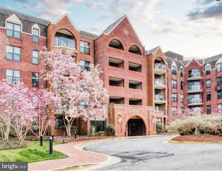 2100 Langston Blvd Unit G12, Arlington, VA 22201