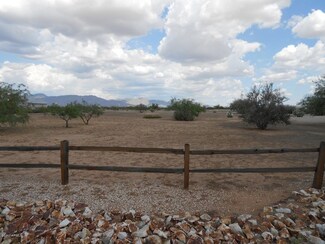 27685 Clydesdale Ave, Congress, AZ 85332