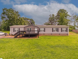 35 W Burns Dr, Travelers Rest, SC 29690