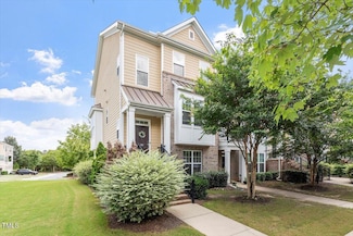 9118 Wooden Rd, Raleigh, NC 27617