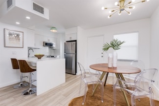 2555 NE 11th St Unit 503, Fort Lauderdale, FL 33304
