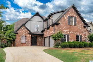 8722 Highlands Dr, Trussville, AL 35173