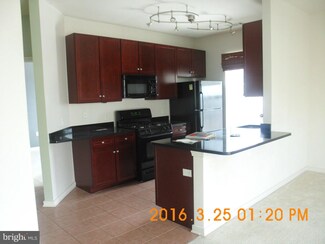 8045 Newell St Unit 507, Silver Spring, MD 20910