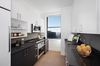 70 Pine St Unit PH 5603, New York, NY 10005