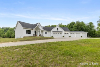9860 Button Rd, Belding, MI 48809