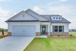 269 Franklin Hills Dr, Carnesville, GA 30521
