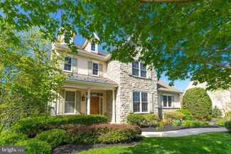 215 Meadow Creek Dr, Landisville, PA 17538