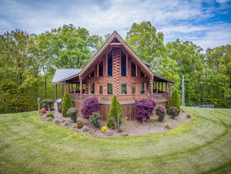 827 Huffman Rd, Piney Flats, TN 37686