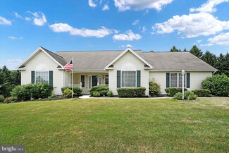 43 Stone Ridge Dr, New Freedom, PA 17349