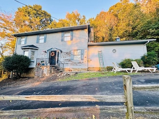 3205 Nola Ln, Kingsport, TN 37664