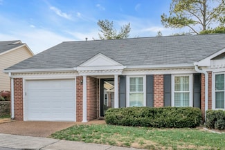 810 Marquette Dr Unit 106L, Nashville, TN 37205