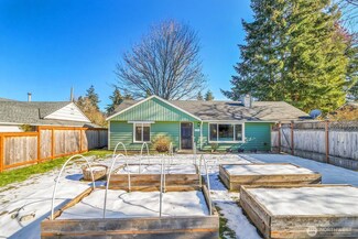 18054 8th Ave NE, Shoreline, WA 98155