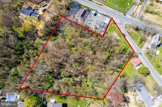 31 Spicer St, Mullica Hill, NJ 08062