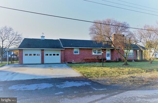 46 Lina Ln, Martinsburg, WV 25405