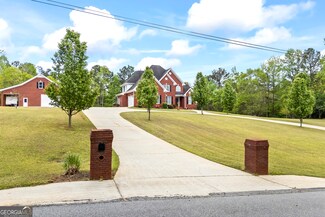 2351 Rabbit Farm Cir, Loganville, GA 30052