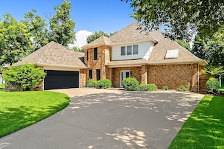 1714 Plantation Dr, Richmond, TX 77406