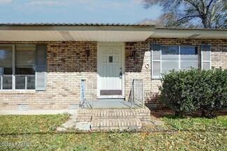 650 W Bacciochi Ave, Eunice, LA 70535