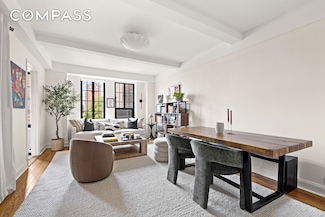 201 W 16th St Unit 8 F, New York, NY 10011