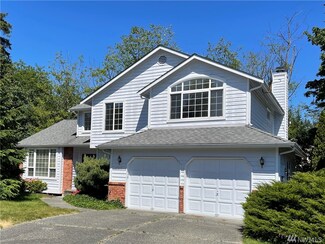 17317 38th Ave W, Lynnwood, WA 98037