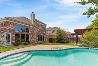 8204 Saint Clair Dr, McKinney, TX 75071