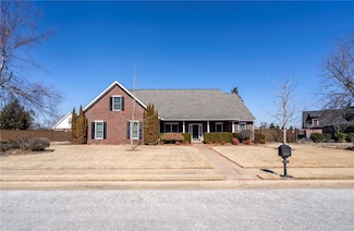 2715 Centennial Dr, Rogers, AR 72758