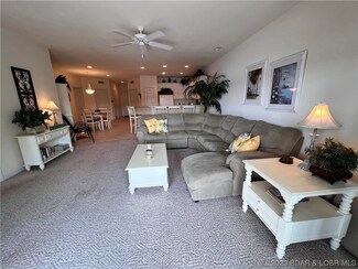 1181 Jeffries Rd Unit A202, Osage Beach, MO 65065