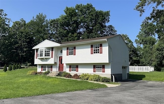 27 Rose Hill Park, Cornwall, NY 12518