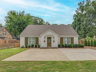 22 S Highland St, Memphis, TN 38111
