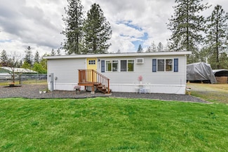 6445 N Dover Rd, Nine Mile Falls, WA 99026
