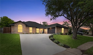4530 Megal Dr, Corpus Christi, TX 78413