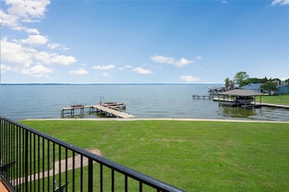 445 Carolcrest Ln Unit 423, Livingston, TX 77351