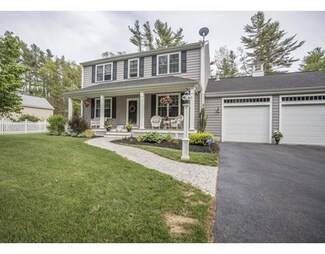 25 Farmers Ln, West Wareham, MA 02576