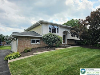 1304 Barry Dr, Bethlehem, PA 18017